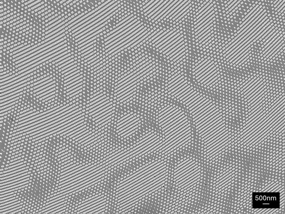 SEM of a composite zone plate generating two orbital angular momentum beams and one gaussian beam